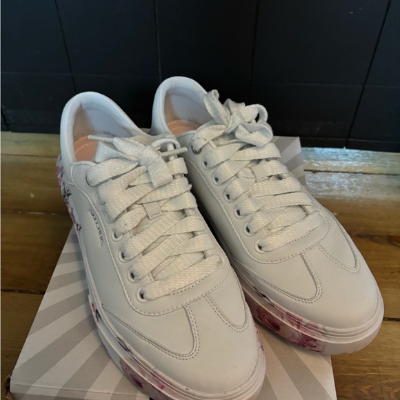 Skechers Women's White and Pink Floral Sneakers - Picture 2 of 5